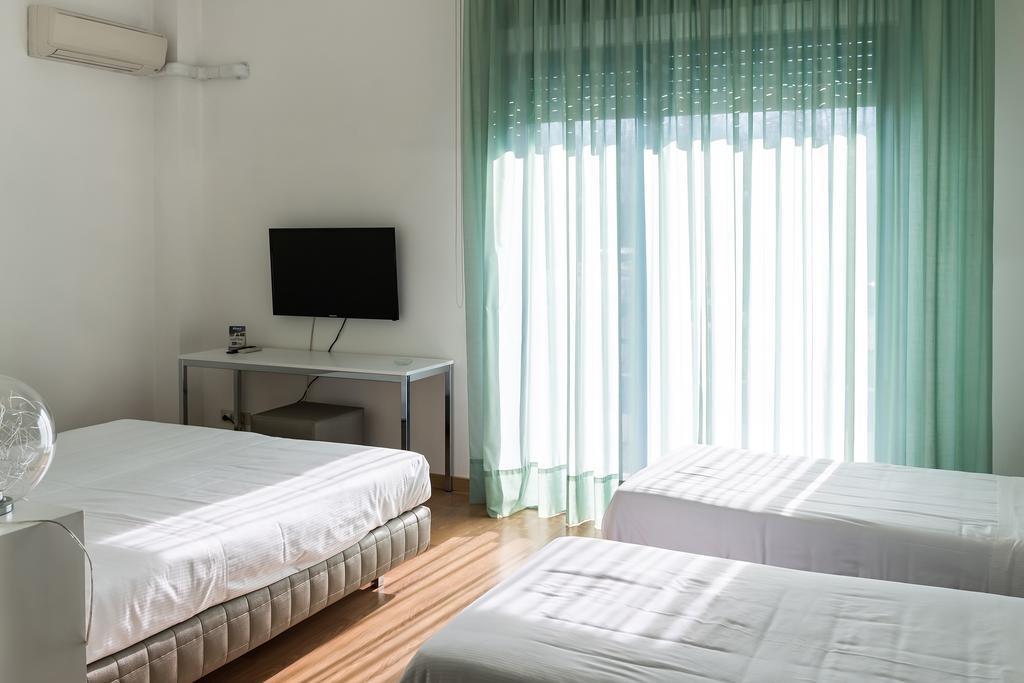 Park Hotel Residence Crema Esterno foto