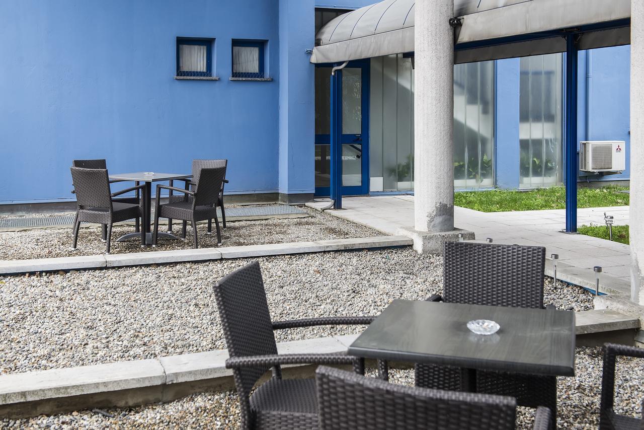 Park Hotel Residence Crema Esterno foto